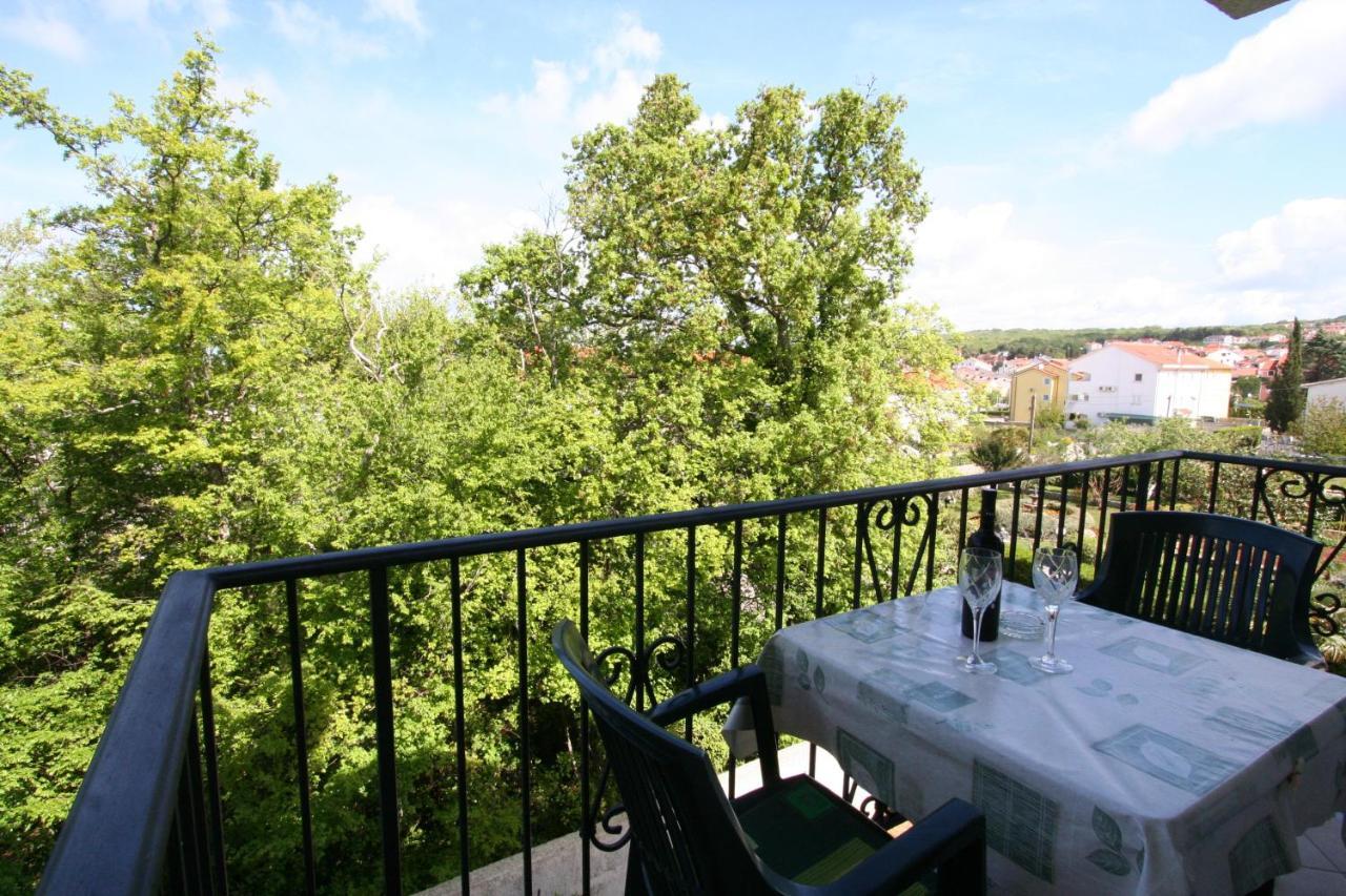 Apartments Bogovic Malinska Bilik gambar